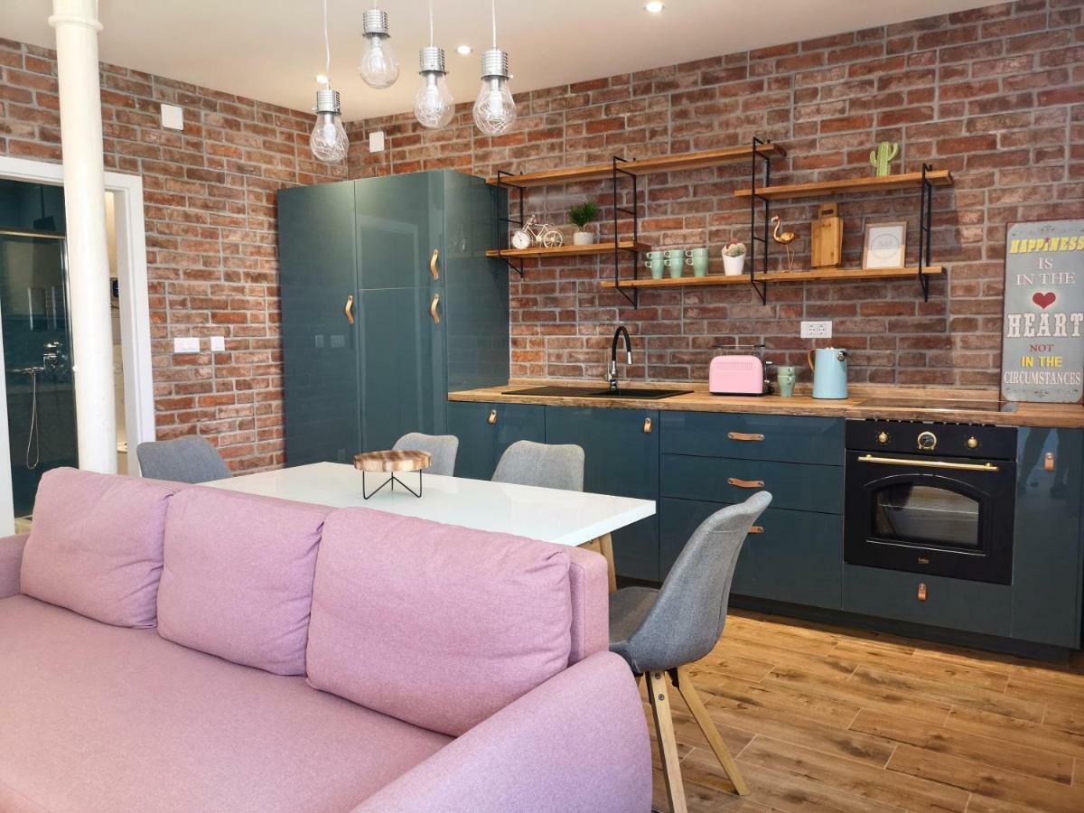 Apartman Michelangelo In The Centar Of Супетар Екстериор снимка